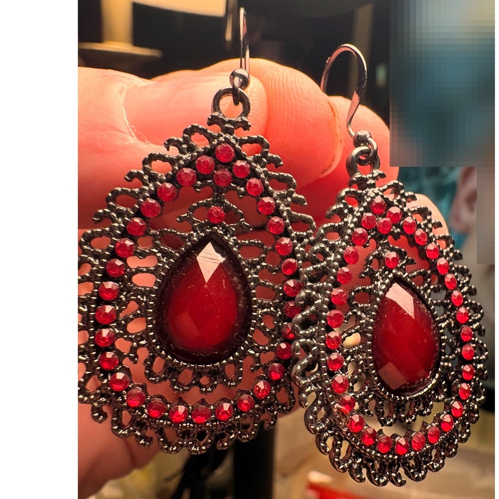 Victorian Teardrop Red Filigree Rhinestone Gunmetal Ornate Earring's Boho